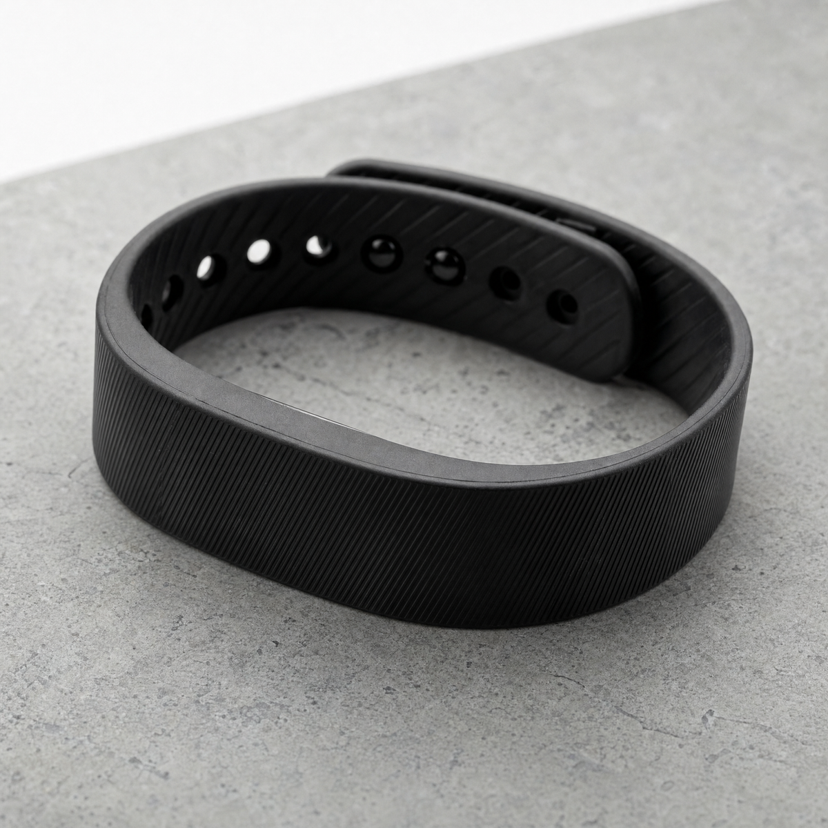 NESLEMY Silent Alarm Wristband – A Better Way to Wake Up